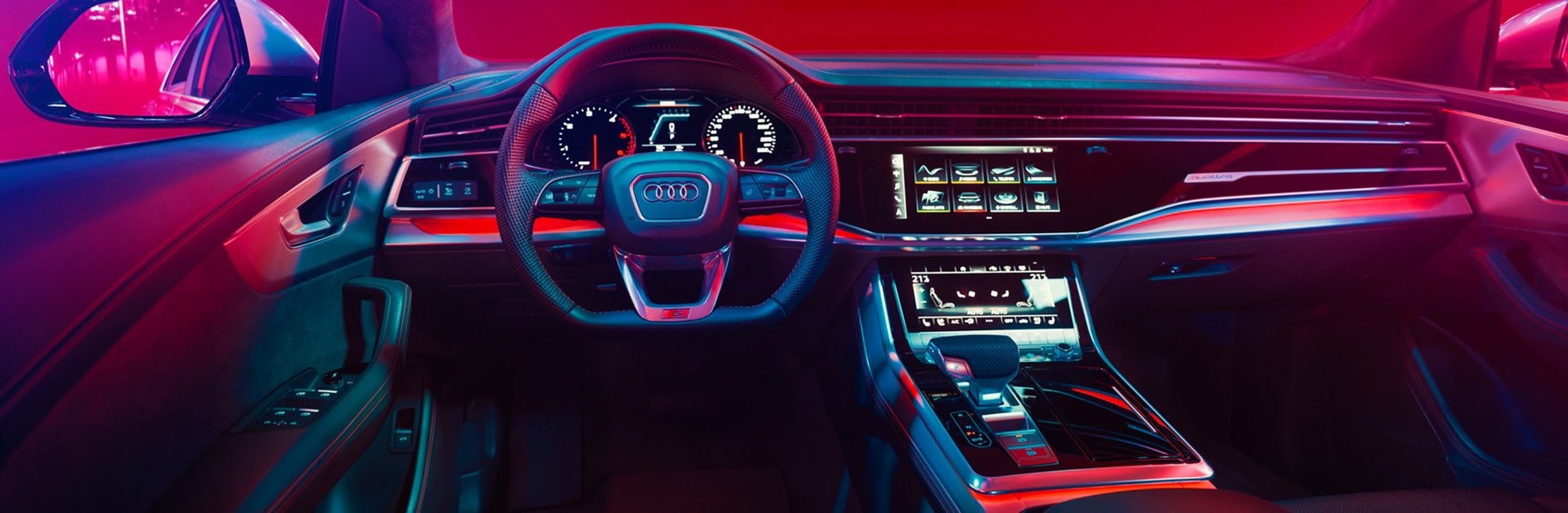 Audi_RSQ8_interior