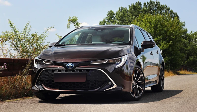 Toyota Corolla TS Style 1,8 Hybrid 2024